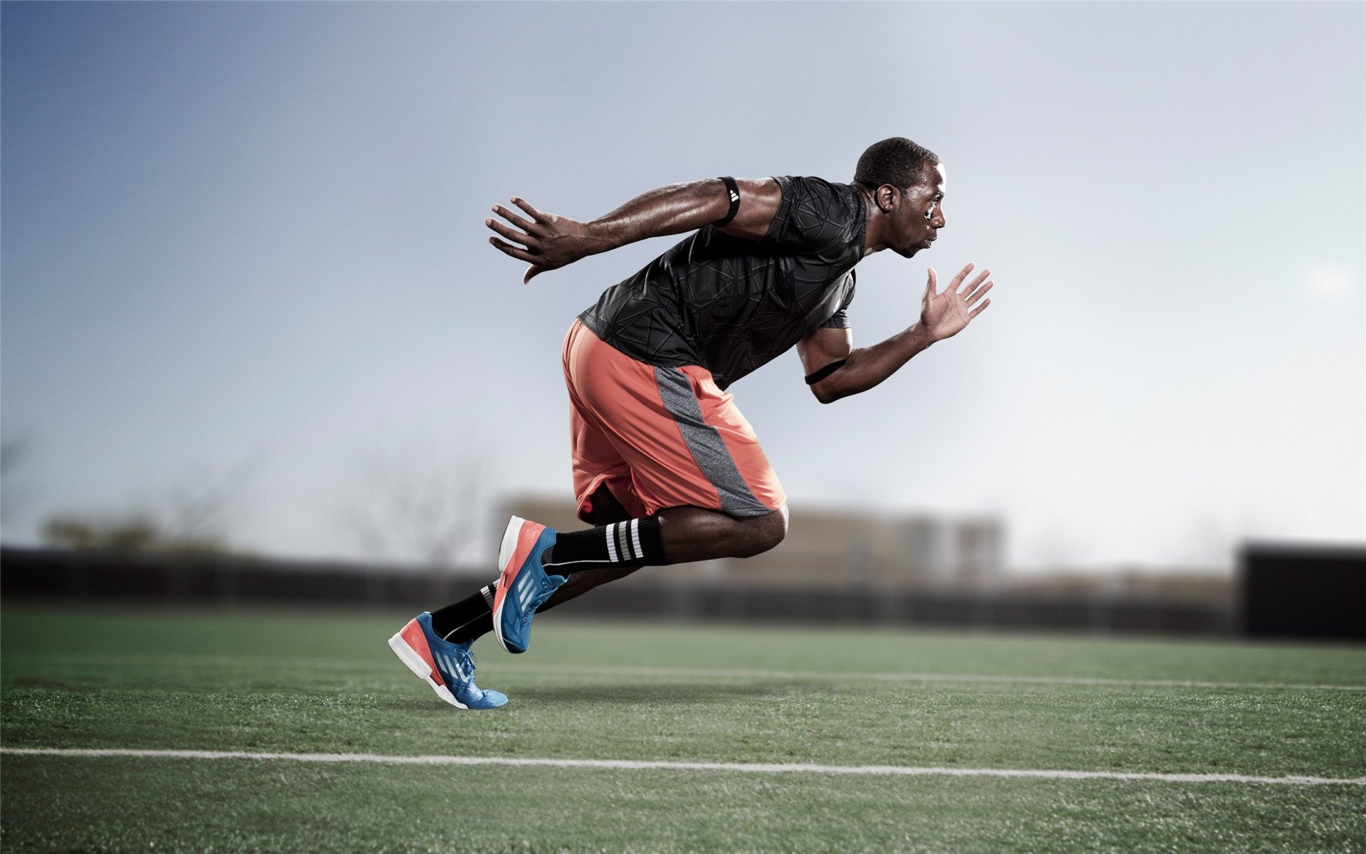 赛场照明系统升级夜场比赛画质提升带动观赛热潮