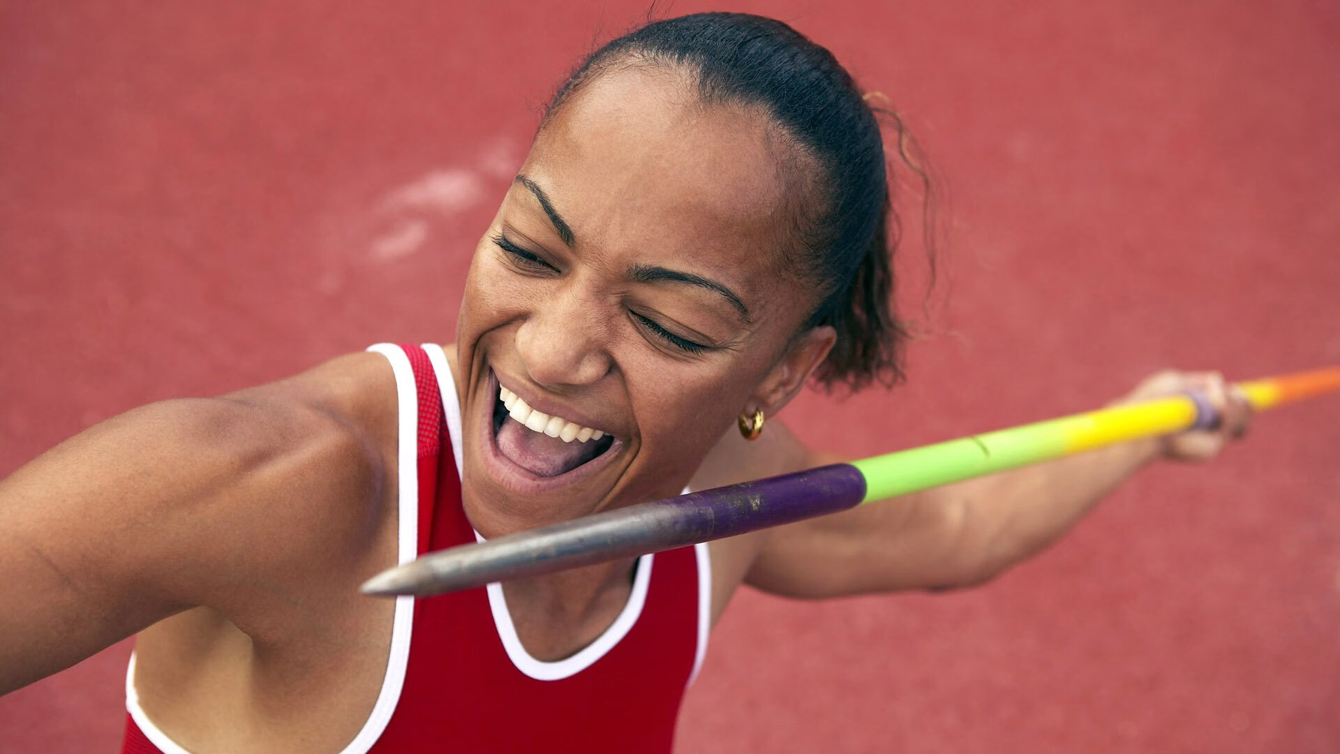 雄鹿防守端发力，字母哥展现全面统治，雄鹿担心字母哥伤势